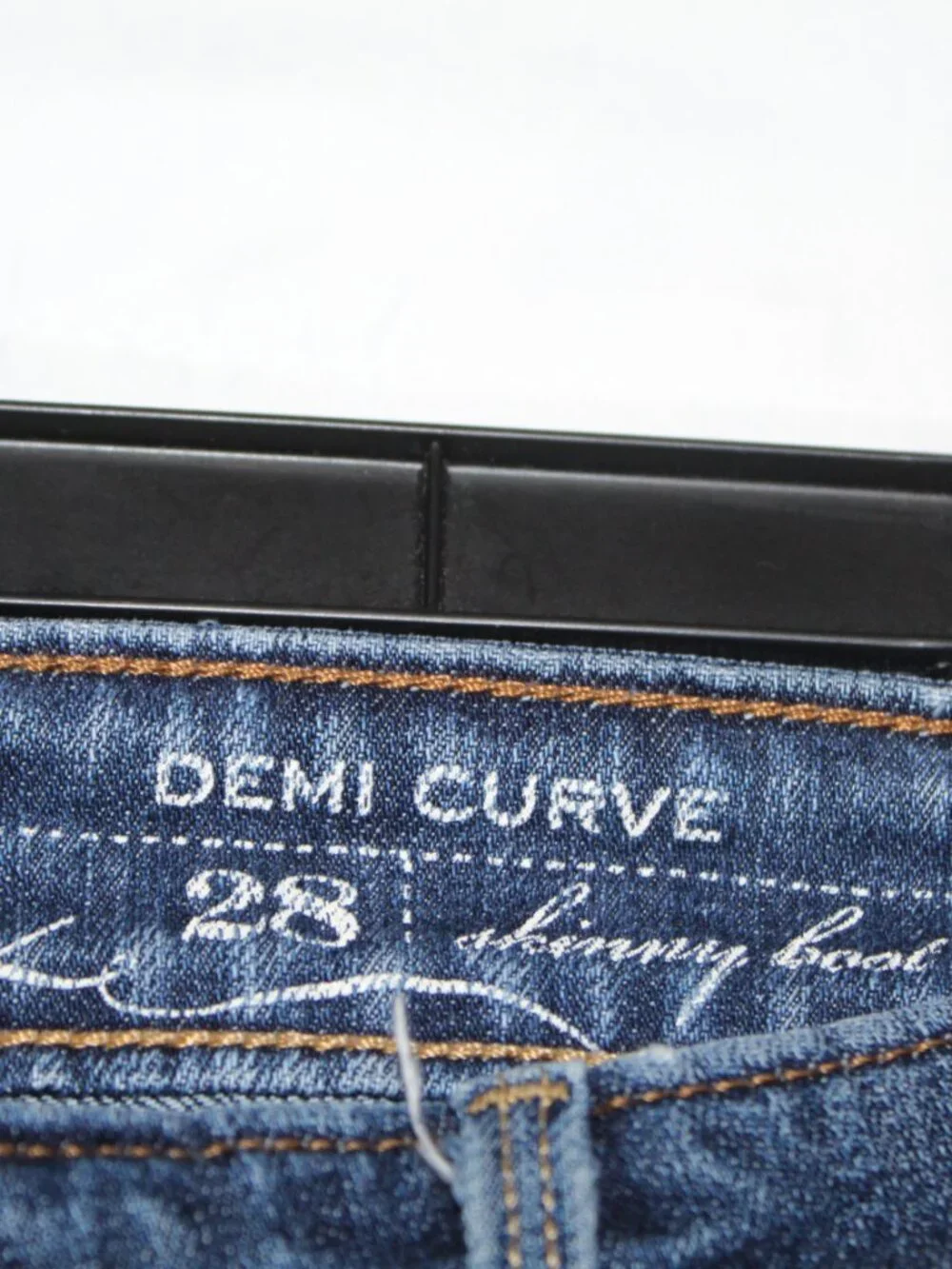 Y2K Levi's low rise demi curve skinny bootcut dark wash distressed